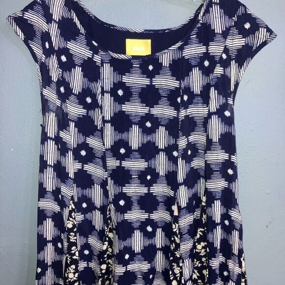 Maeve Anthropologie Navy and Cream Patterned Floral Midi flowy Dress Medium FLAW - Picture 2 of 10